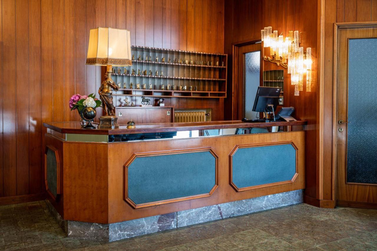 Hotel Terme Posta Padova Hotel Rc12 Абано Терме Екстериор снимка