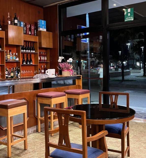 Hotel Terme Posta Padova Hotel Rc12 Абано Терме Екстериор снимка